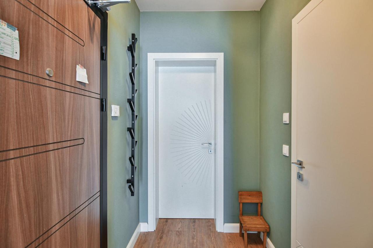 Cosy Stylish Central 1Br & Wi-Fi ヴァルナ エクステリア 写真